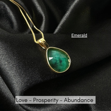 Emerald Necklace - Premium 18K Gold plated